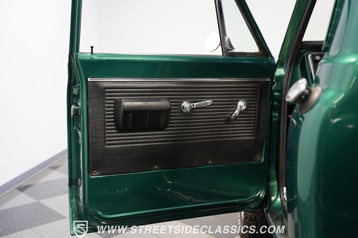 Chevrolet-Other-Pickups-1970-Pickup-Truck-37