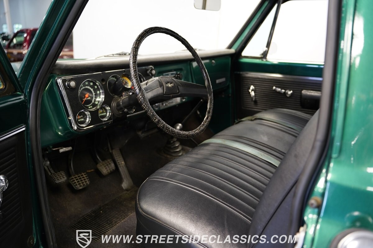 Chevrolet-Other-Pickups-1970-Pickup-Truck-4