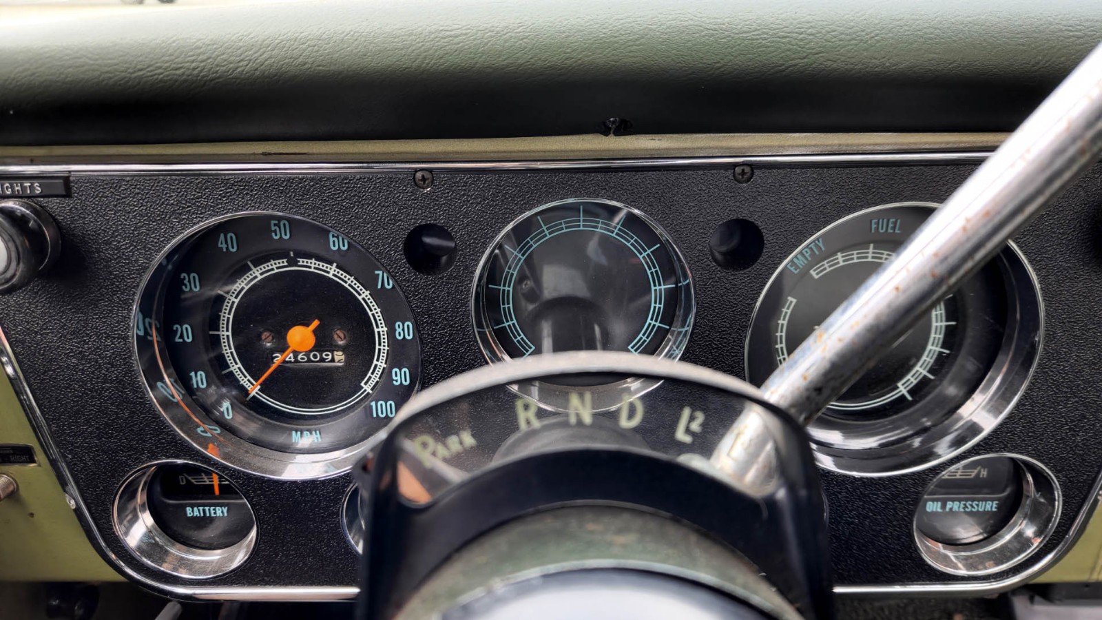 Chevrolet-Other-Pickups-1971-Standard-Cab-Pickup-11