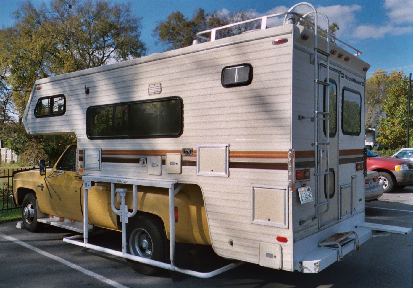 Chevrolet-Other-Pickups-1982-13