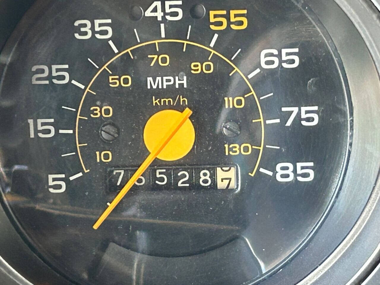 Chevrolet-Other-Pickups-1987-Pickup-Truck-18