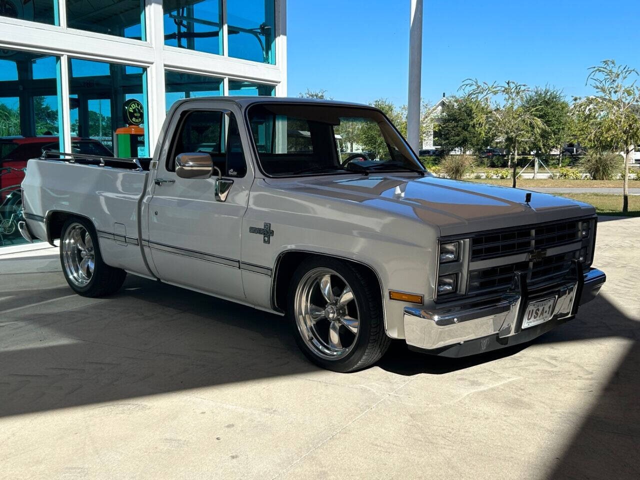 Chevrolet-Other-Pickups-1987-Pickup-Truck-2
