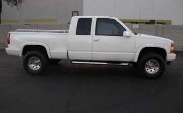 Chevrolet-Other-Pickups-1995-Pickup-Truck-1