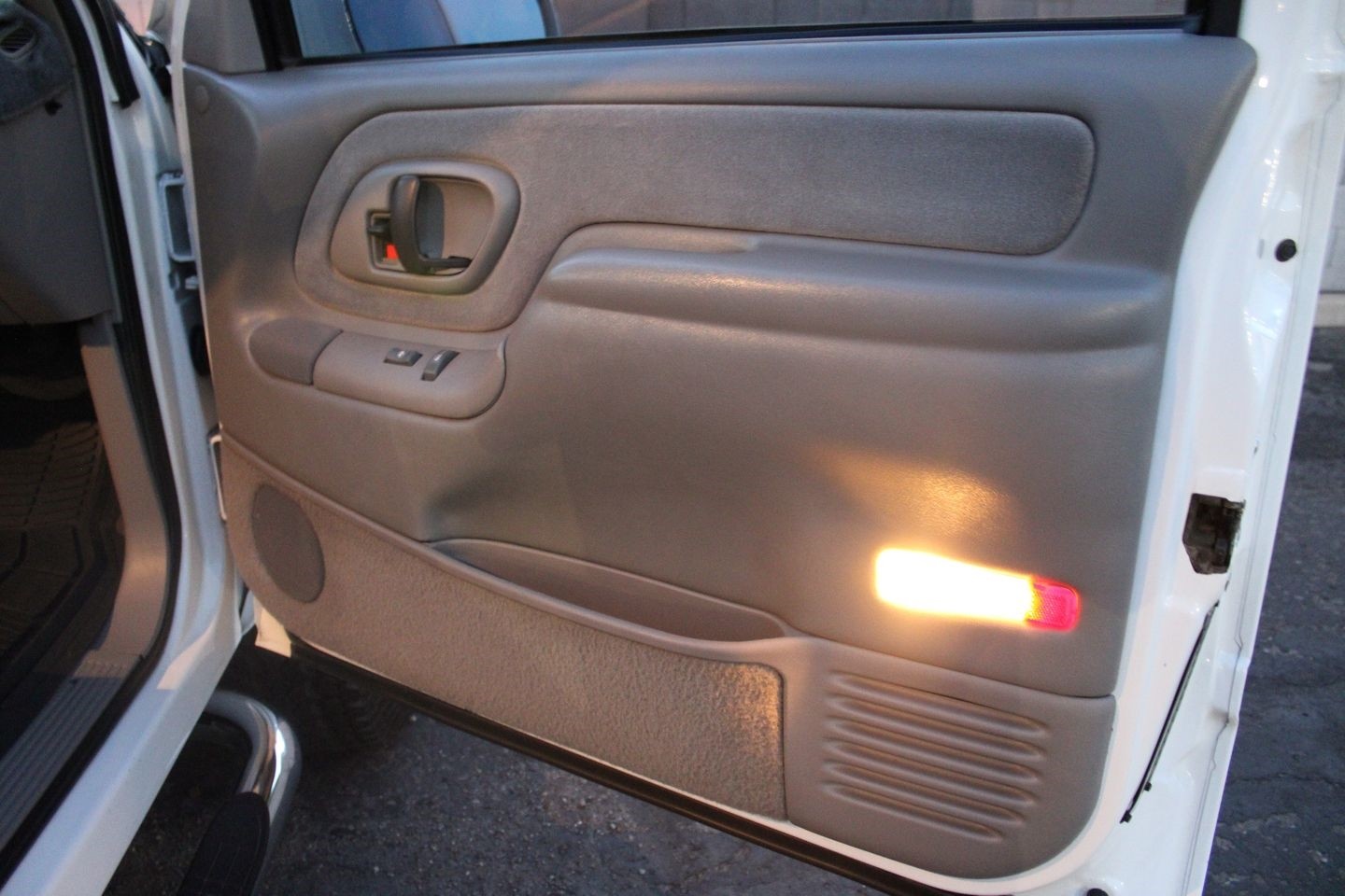 Chevrolet-Other-Pickups-1995-Pickup-Truck-28