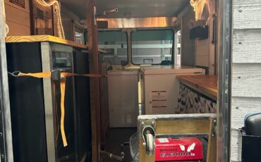 Chevrolet-Panel-Step-Van-1979-26