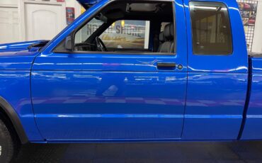 Chevrolet-S-10-1983-Standard-Cab-Pickup-15