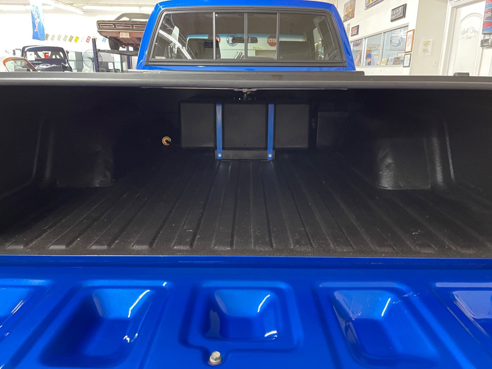 Chevrolet-S-10-1983-Standard-Cab-Pickup-25