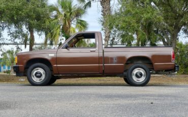 Chevrolet-S-10-1988-Pickup-Truck-12