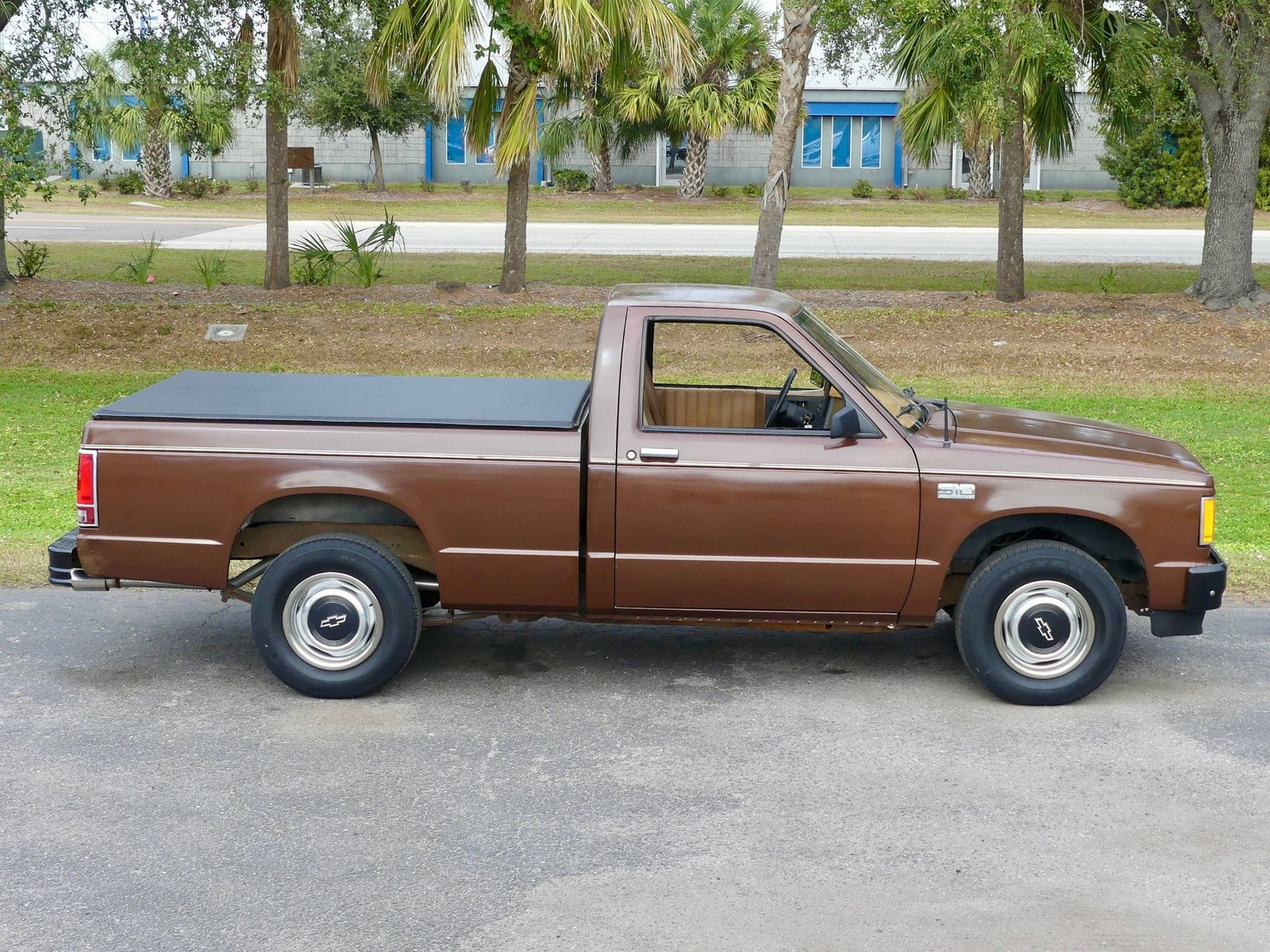 Chevrolet-S-10-1988-Pickup-Truck-22