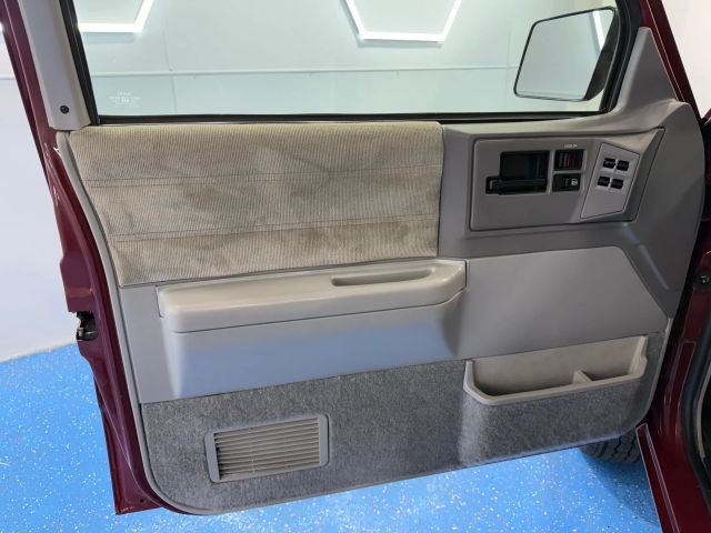 Chevrolet-S-10-1994-SUV-20