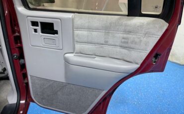 Chevrolet-S-10-1994-SUV-26