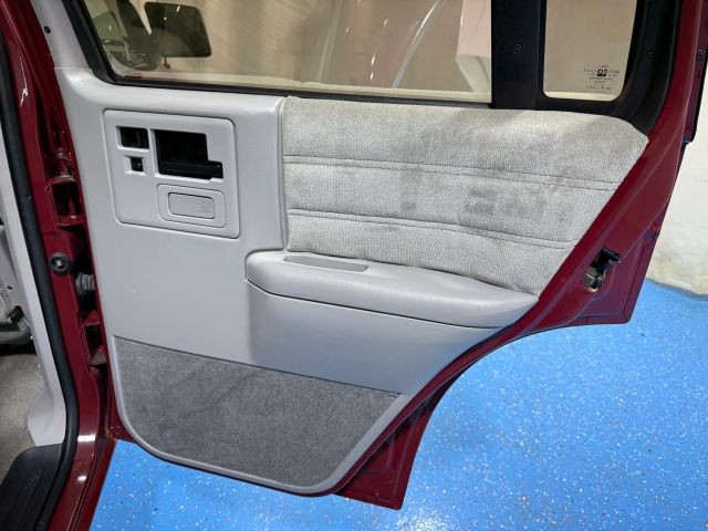 Chevrolet-S-10-1994-SUV-26