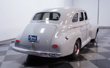 Chevrolet-Sedan-1941-Sedan-10