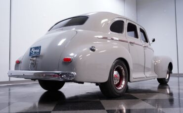 Chevrolet-Sedan-1941-Sedan-24