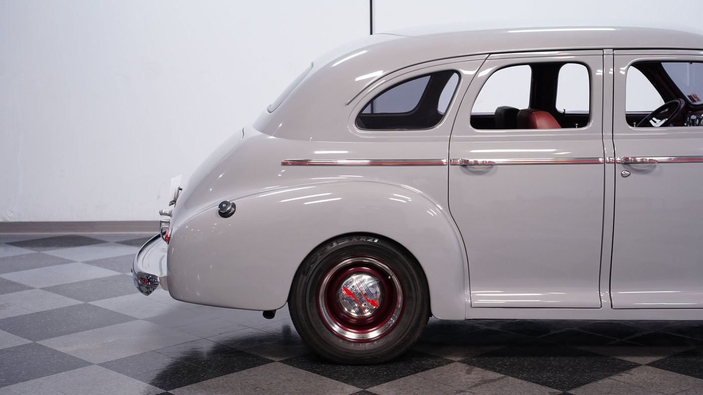 Chevrolet-Sedan-1941-Sedan-26