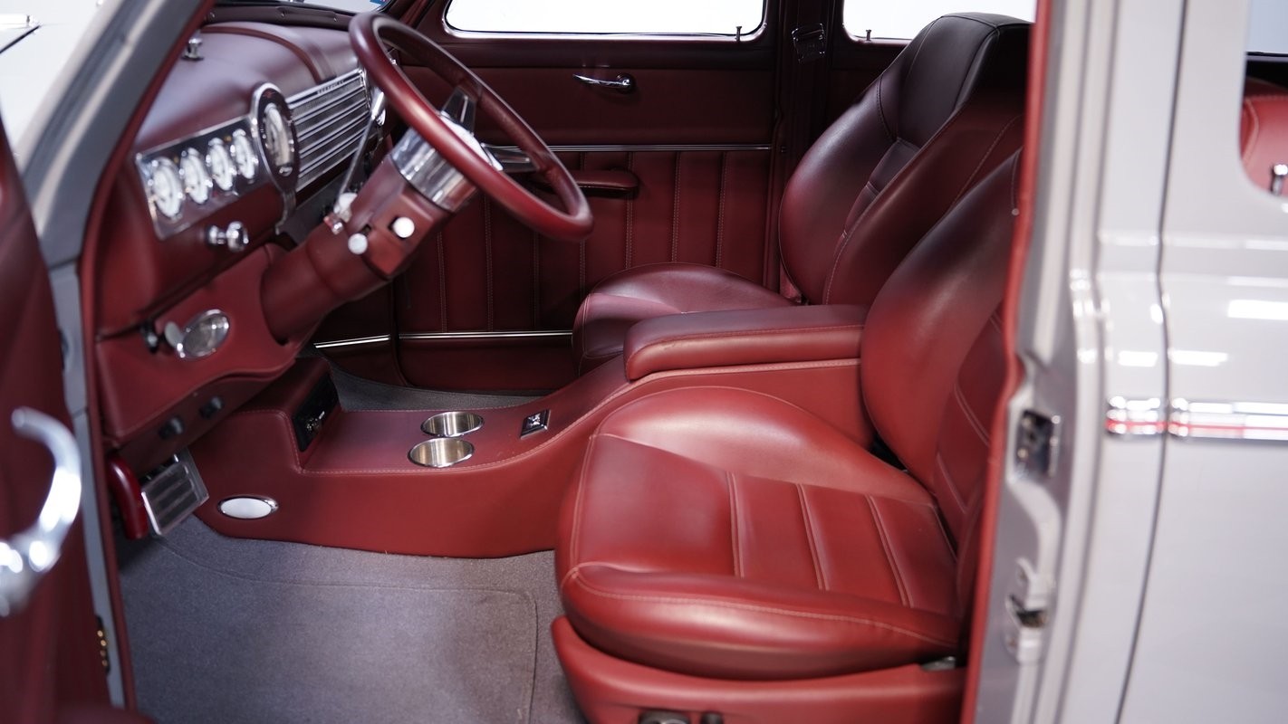 Chevrolet-Sedan-1941-Sedan-32