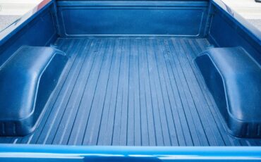 Chevrolet-Silverado-1500-1985-2-Door-12