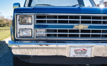 Chevrolet-Silverado-1500-1985-2-Door-25