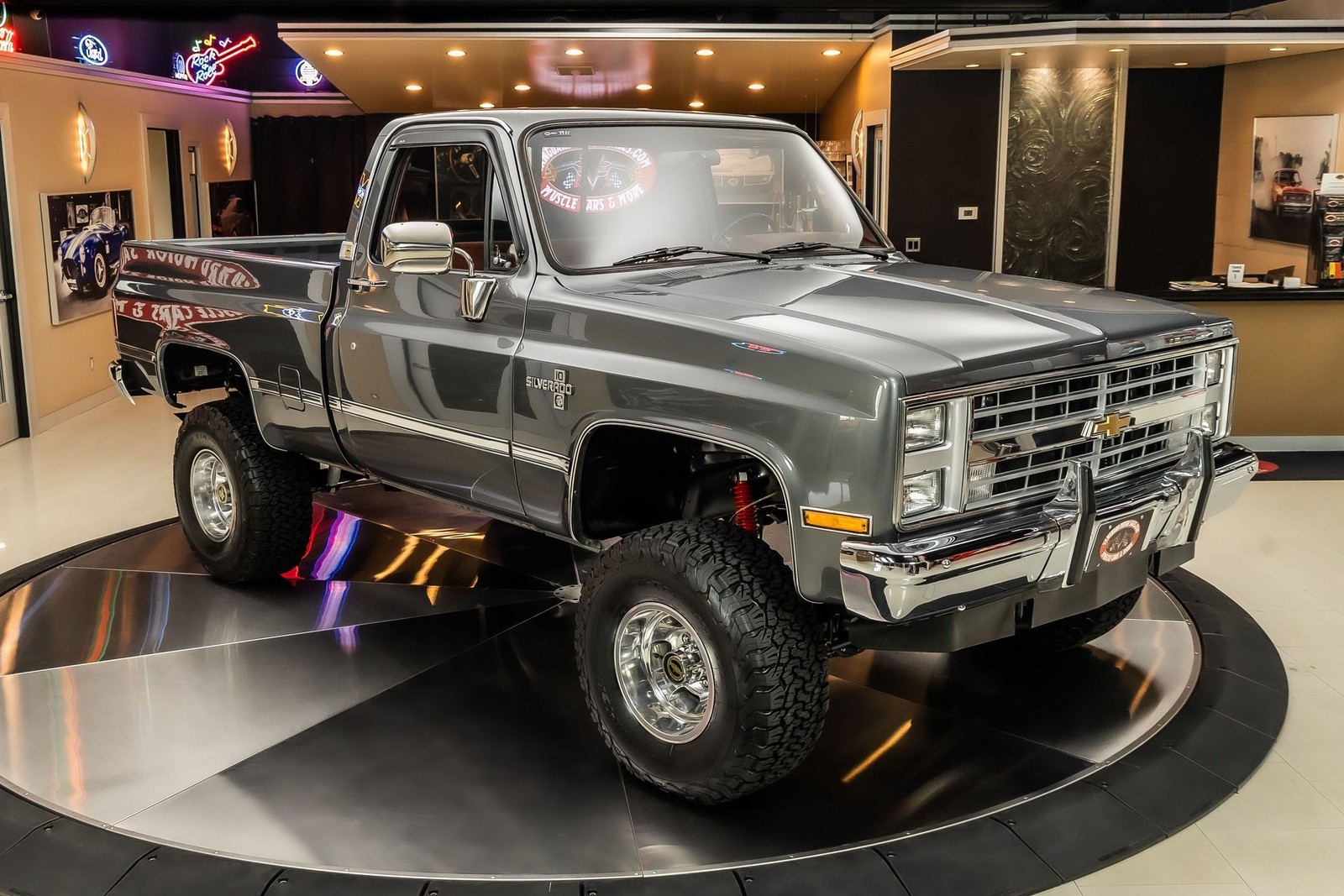 Chevrolet-Silverado-1500-1987-Pickup-Truck-10