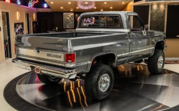 Chevrolet-Silverado-1500-1987-Pickup-Truck-13