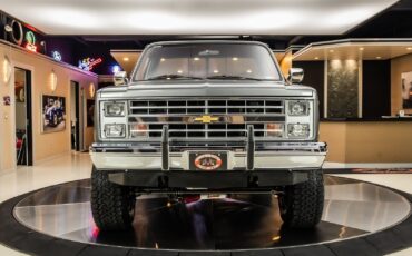 Chevrolet-Silverado-1500-1987-Pickup-Truck-7