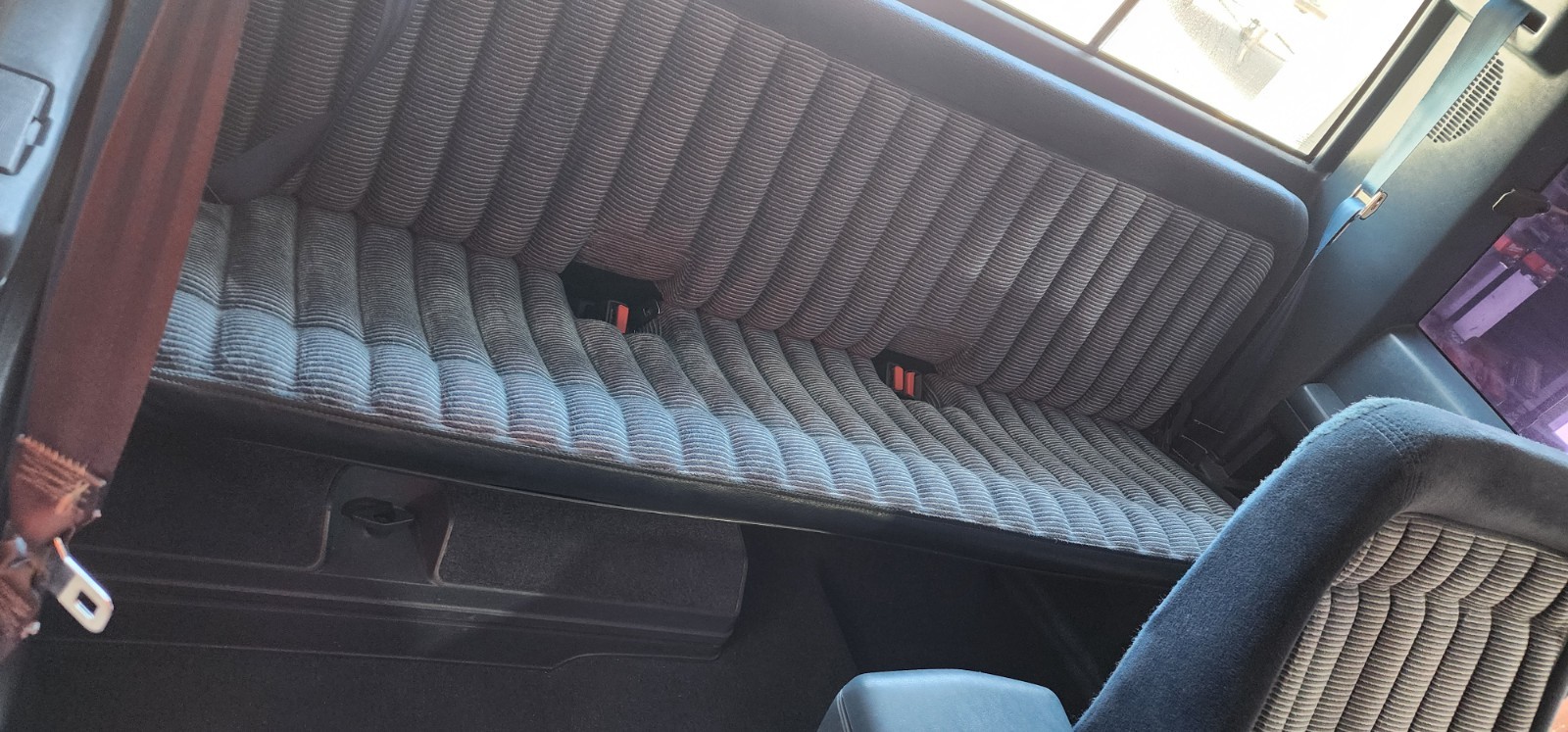 Chevrolet-Silverado-3500-1990-Extended-Cab-Pickup-21