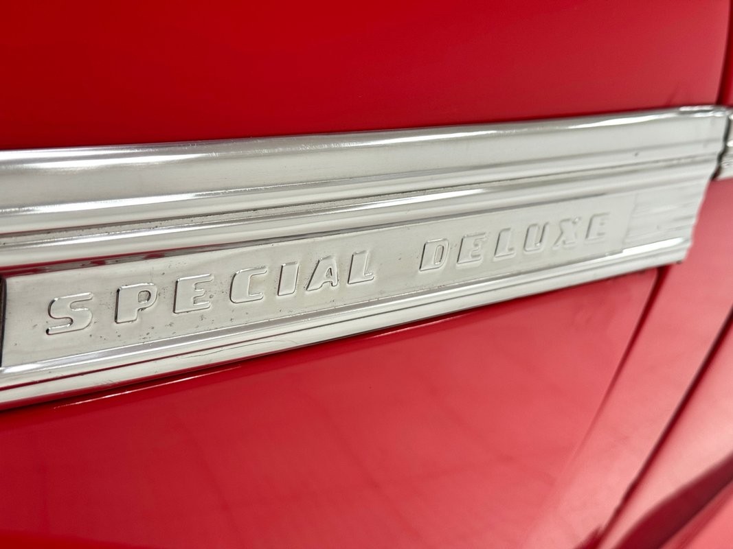 Chevrolet-Special-Deluxe-1941-Coupe-13