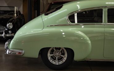 Chevrolet-Special-Fleetline-1950-2-Door-Sedan-1