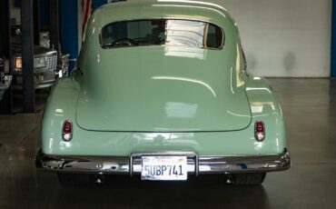Chevrolet-Special-Fleetline-1950-2-Door-Sedan-17