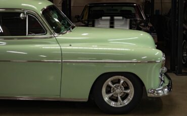 Chevrolet-Special-Fleetline-1950-2-Door-Sedan-3