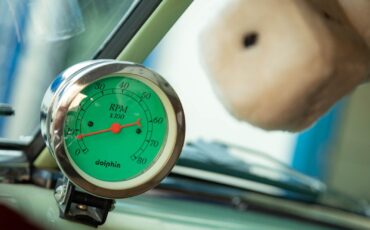 Chevrolet-Special-Fleetline-1950-2-Door-Sedan-38