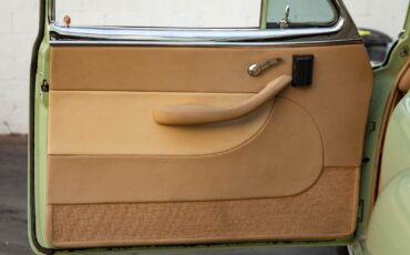 Chevrolet-Special-Fleetline-1950-2-Door-Sedan-39