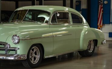 Chevrolet-Special-Fleetline-1950-2-Door-Sedan-9