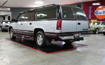 Chevrolet-Suburban-1994-SUV-20
