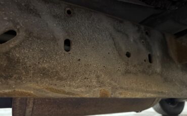 Chevrolet-Suburban-1995-SUV-12