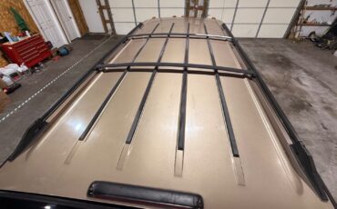 Chevrolet-Suburban-1995-SUV-8