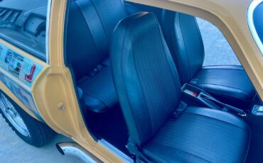 Chevrolet-Vega-1971-Coupe-11