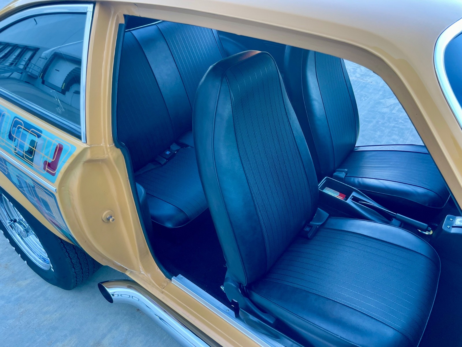 Chevrolet-Vega-1971-Coupe-11