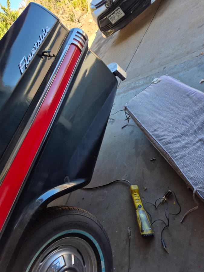 Chevrolet-apache-1959-black-1