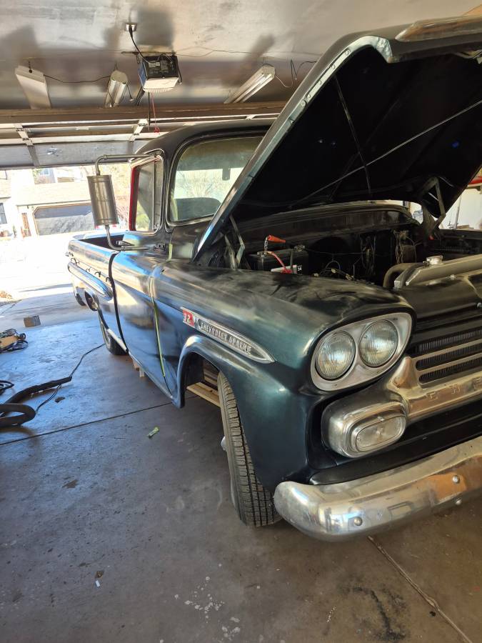 Chevrolet-apache-1959-black-3