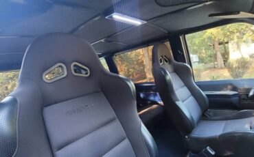 Chevrolet-astro-1987-12