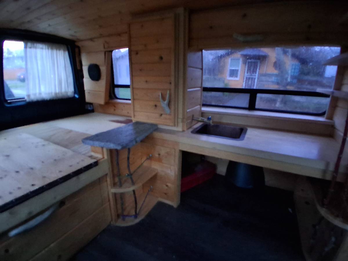 Chevrolet-astro-van-12-ton-nominal-1994-11