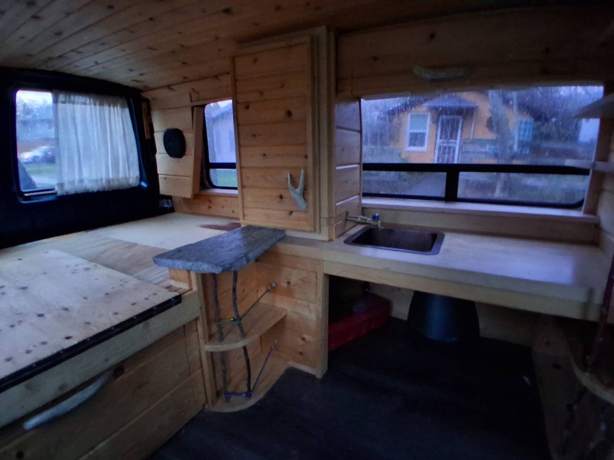 Chevrolet-astro-van-12-ton-nominal-1994-12