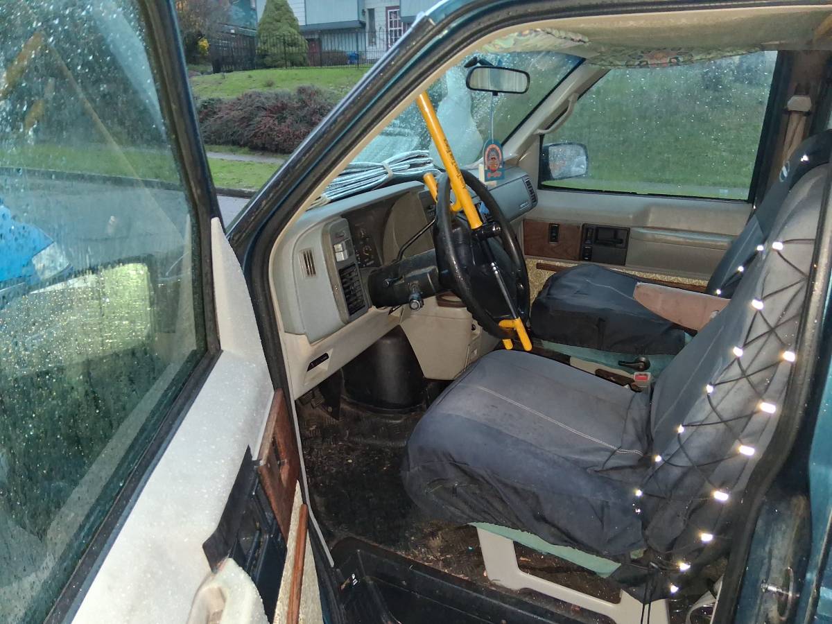 Chevrolet-astro-van-12-ton-nominal-1994-5