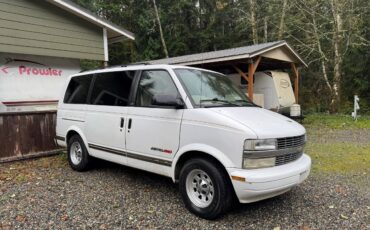 Chevrolet-astro-van-12-ton-nominal-1996-white-3