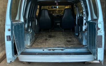 Chevrolet-astro-van-1992-blue-3