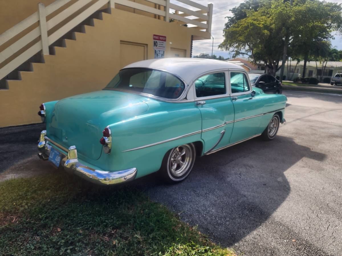 Chevrolet-bel-air-1953-green-7