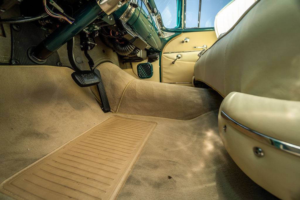 Chevrolet-bel-air-1956-2