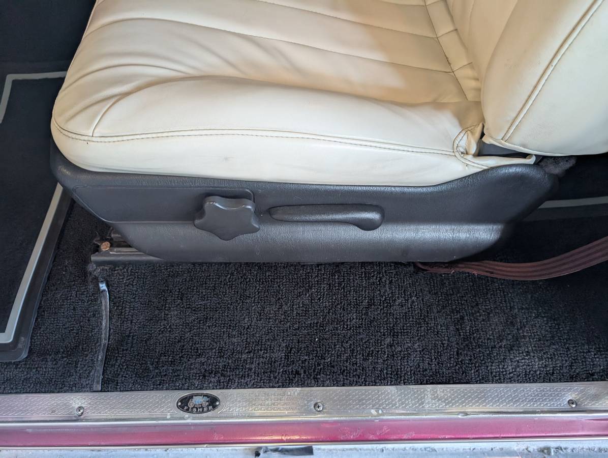 Chevrolet-bel-air-1956-blue-19