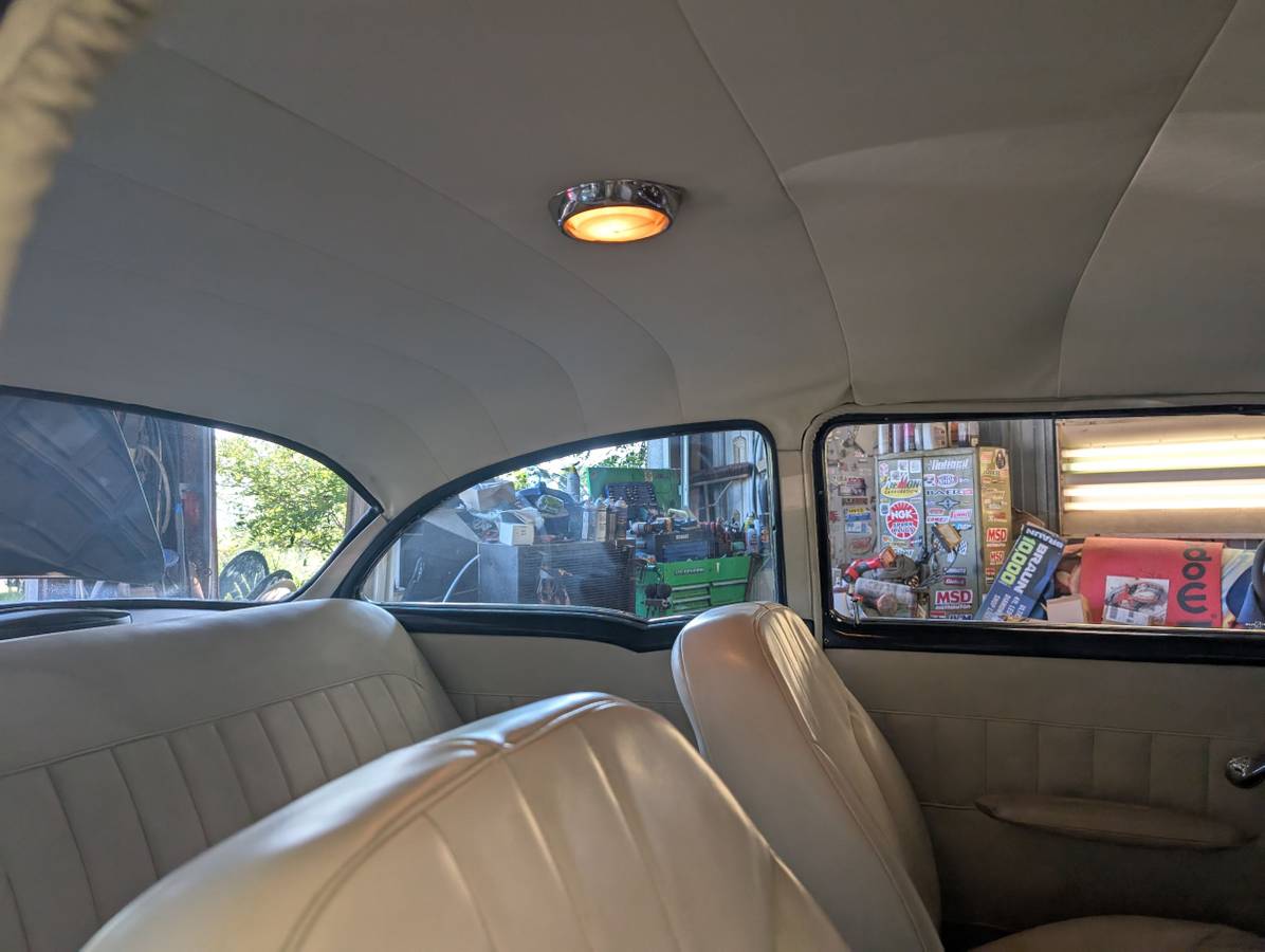 Chevrolet-bel-air-1956-blue-23